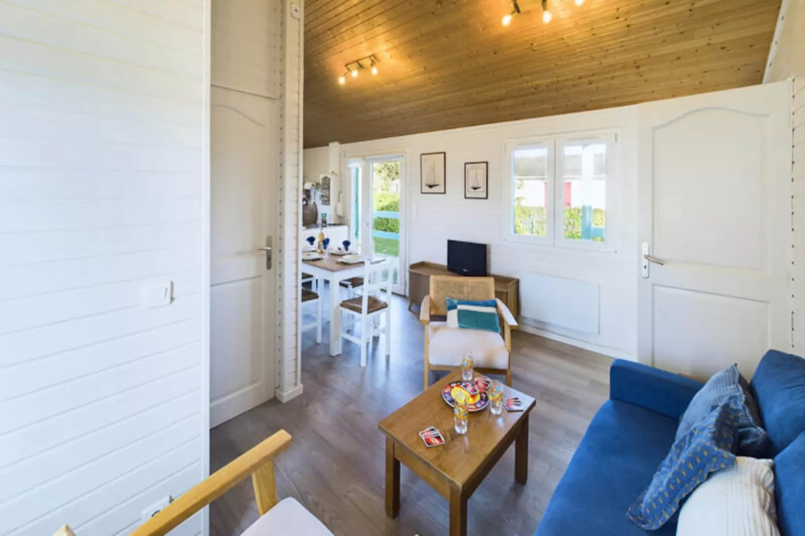 Mobil Home - Bungalow - Cottage à Pont l'Abbé-Niet-getagd