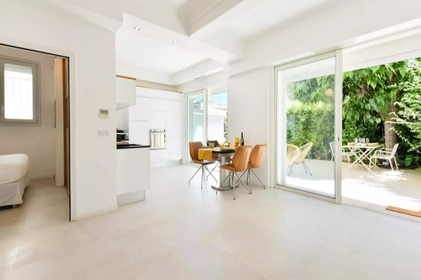 Résidence Rez-de-jardin, Plages à Pied Et Garage-Niet-getagd