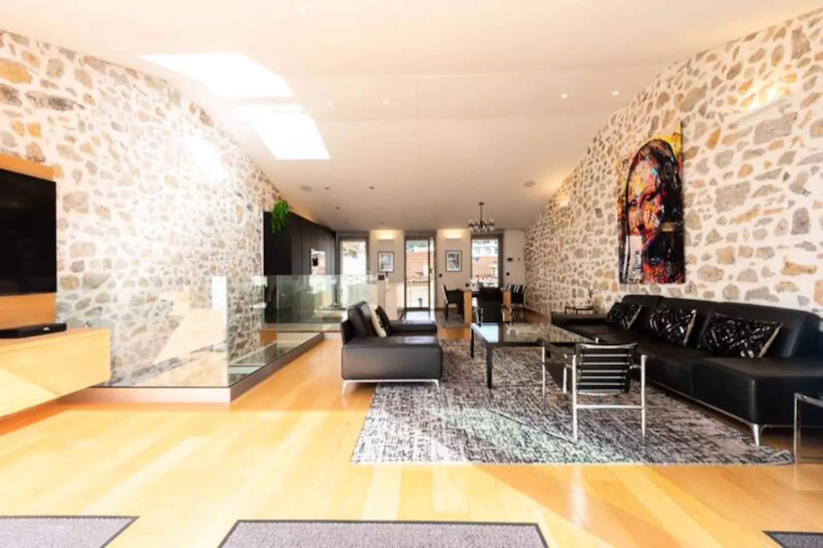 Résidence Duplex 145m² Terrasse Et Ascenseur Privé-Niet-getagd