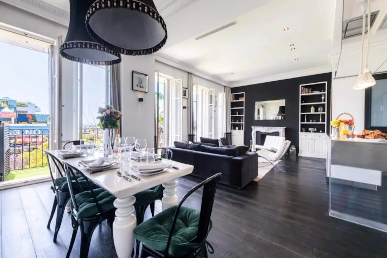 Résidence Prestige Et Confort Face Au Palais Des Festivals-Niet-getagd