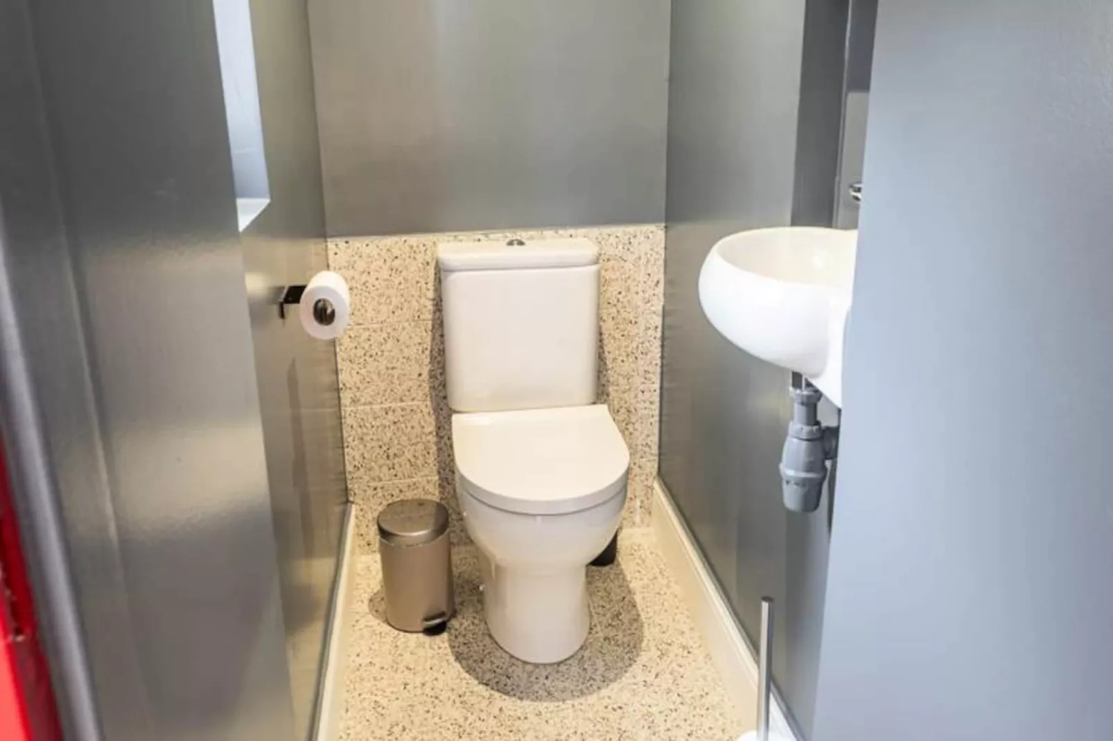 Appartement Place Pey Berland Avec Balcon Et Parking-Niet-getagd