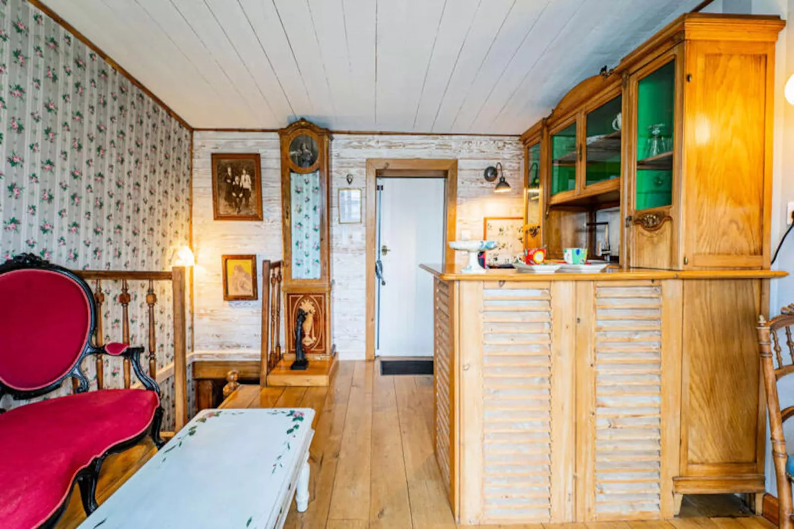 Adorable Suite Sur La Péniche Petite Annick-Niet-getagd