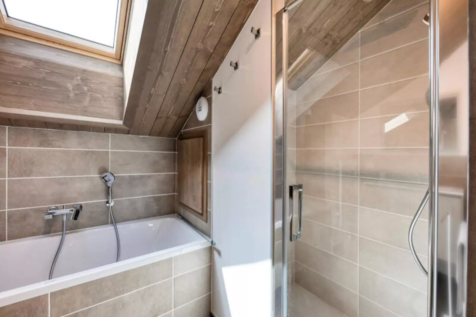 Résidence Adelie-Niet-getagd