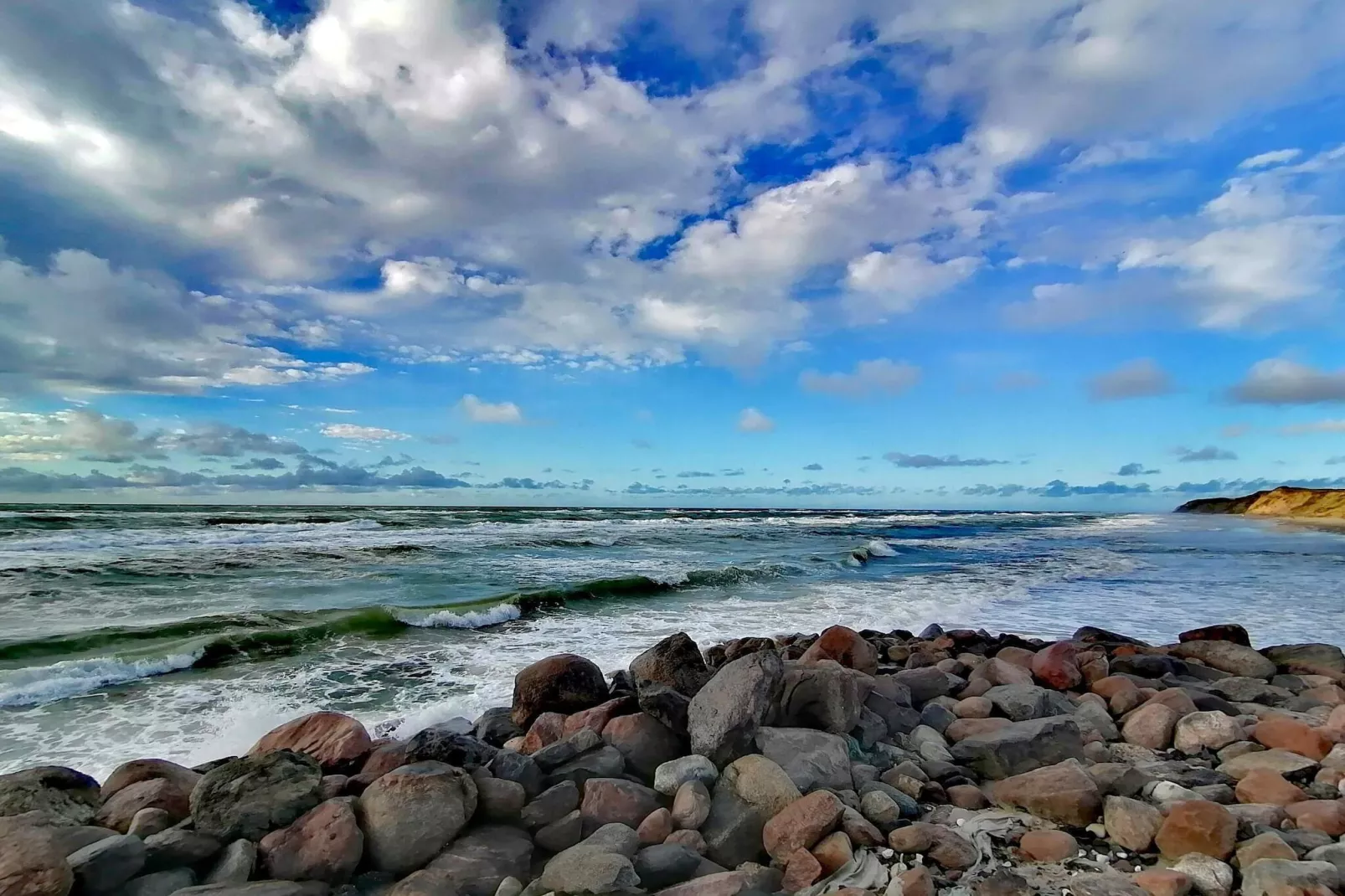 Gemoderniseerd kusttoevluchtsoord-By Traum-Waterzicht