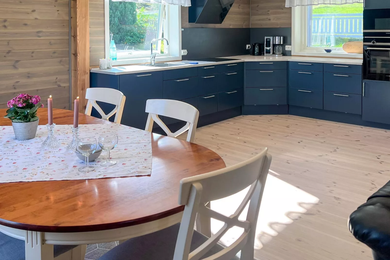 8 persoons vakantie huis in Svelgen-Binnen