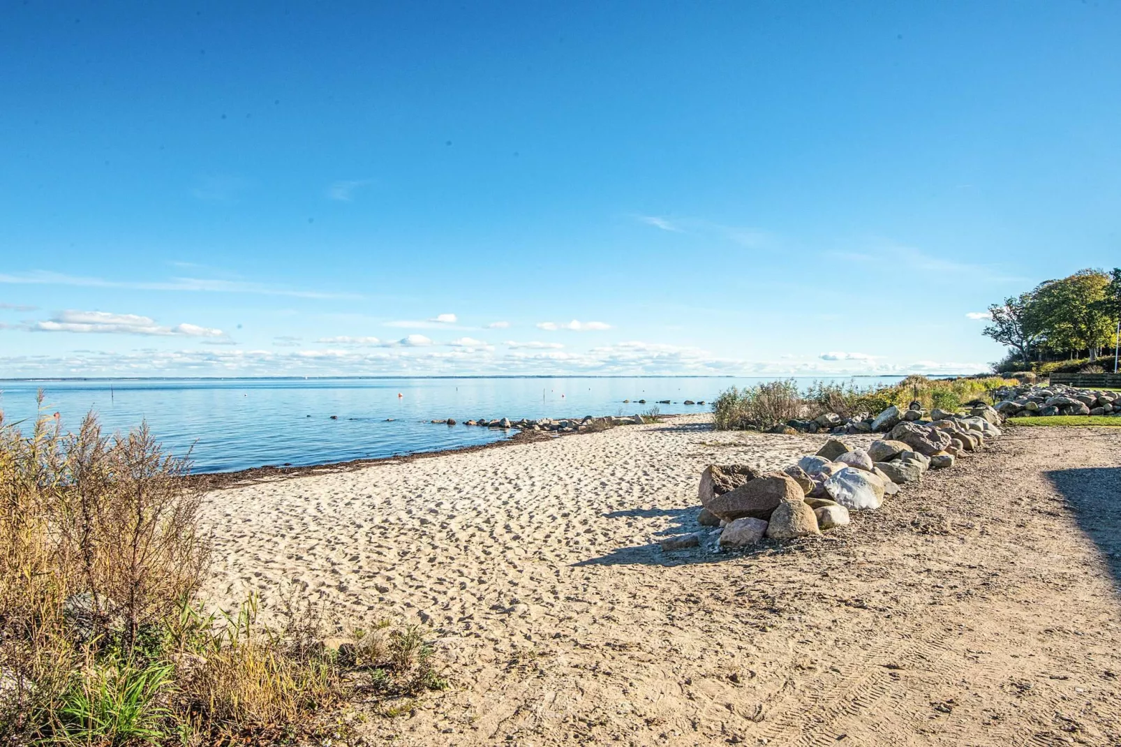 Panoramisch Strandtoevluchtsoord-By Traum-Waterzicht