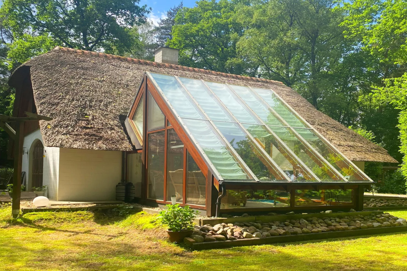 Boschhuys-Buitenkant zomer