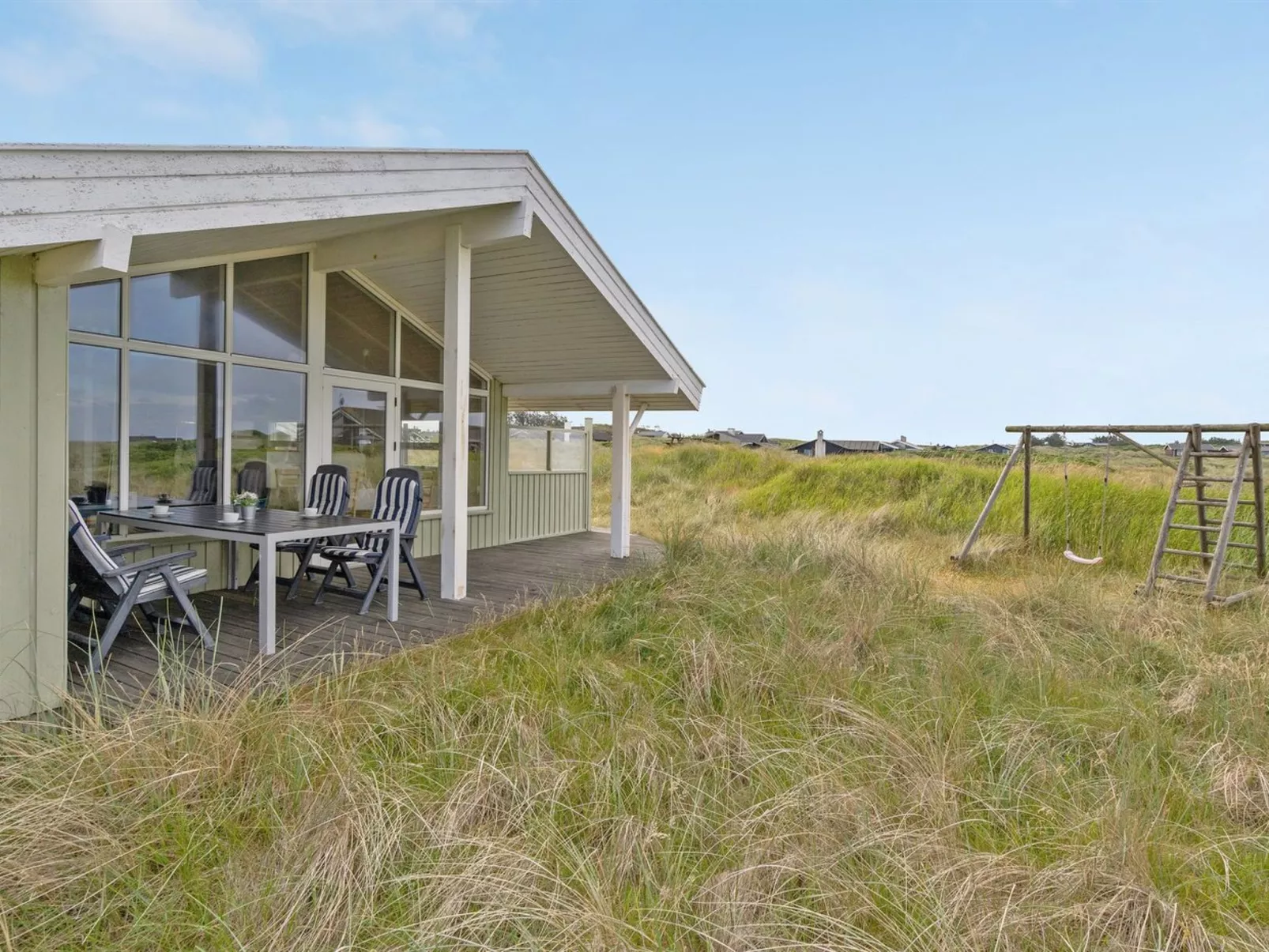 "Viktoria" - 400m from the sea-Buiten