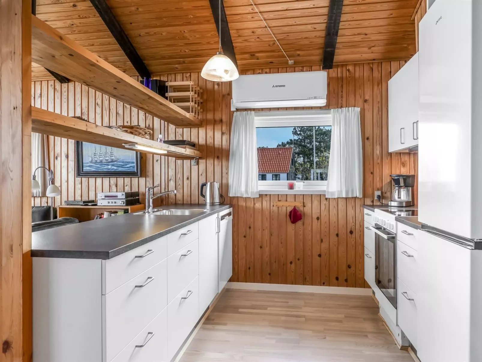 "Thrineke" - 200m from the sea-Binnen