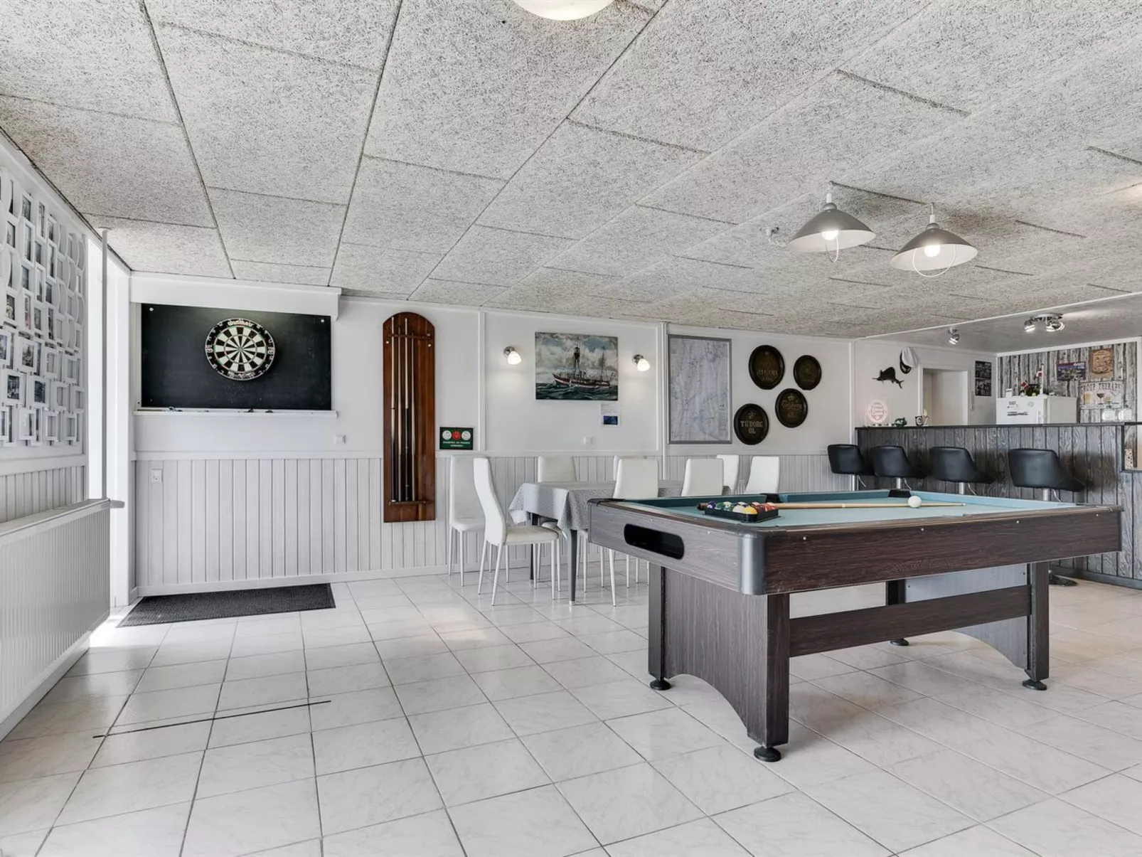 "Haralde" - 2.5km from the sea-Binnen