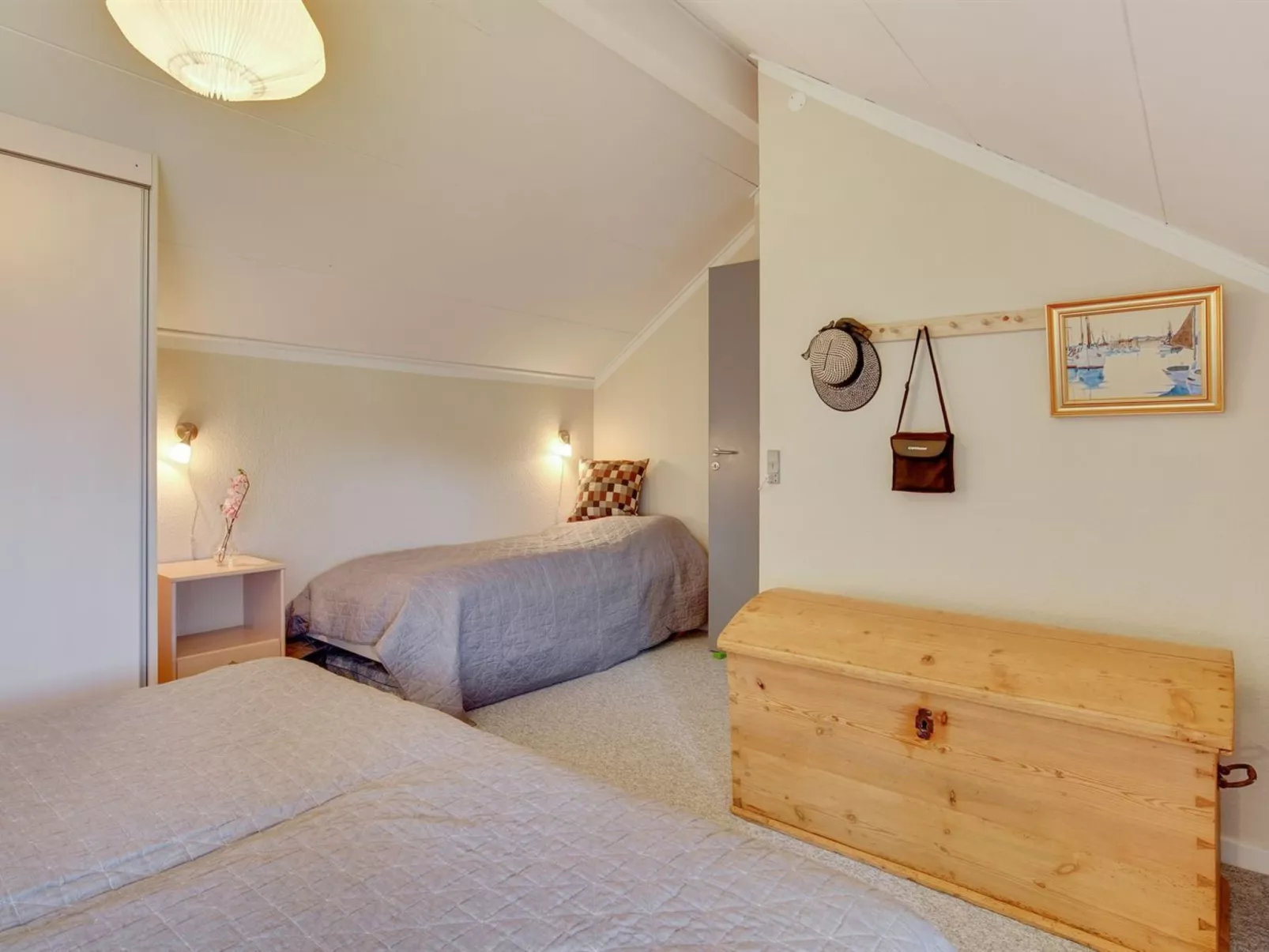 "Aline" - 1km from the sea-Binnen