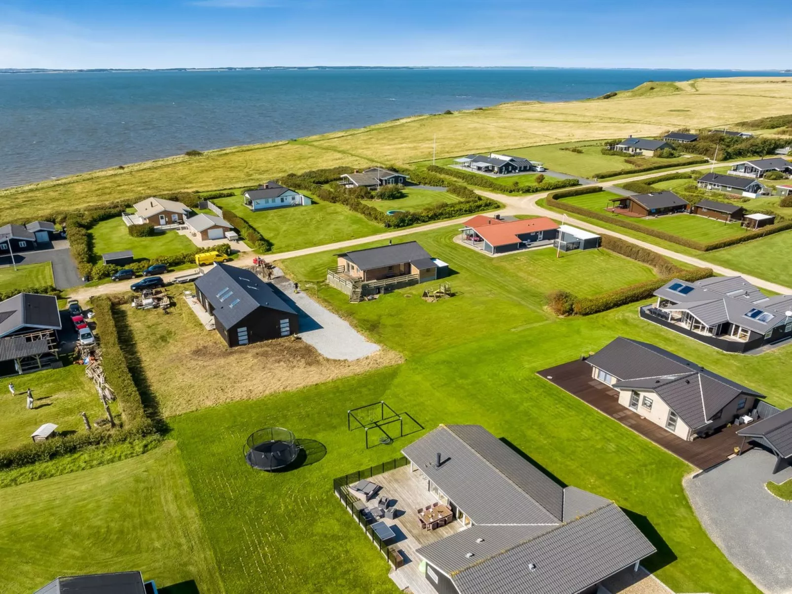 "Ginia" - 150m to the fjord-Buiten