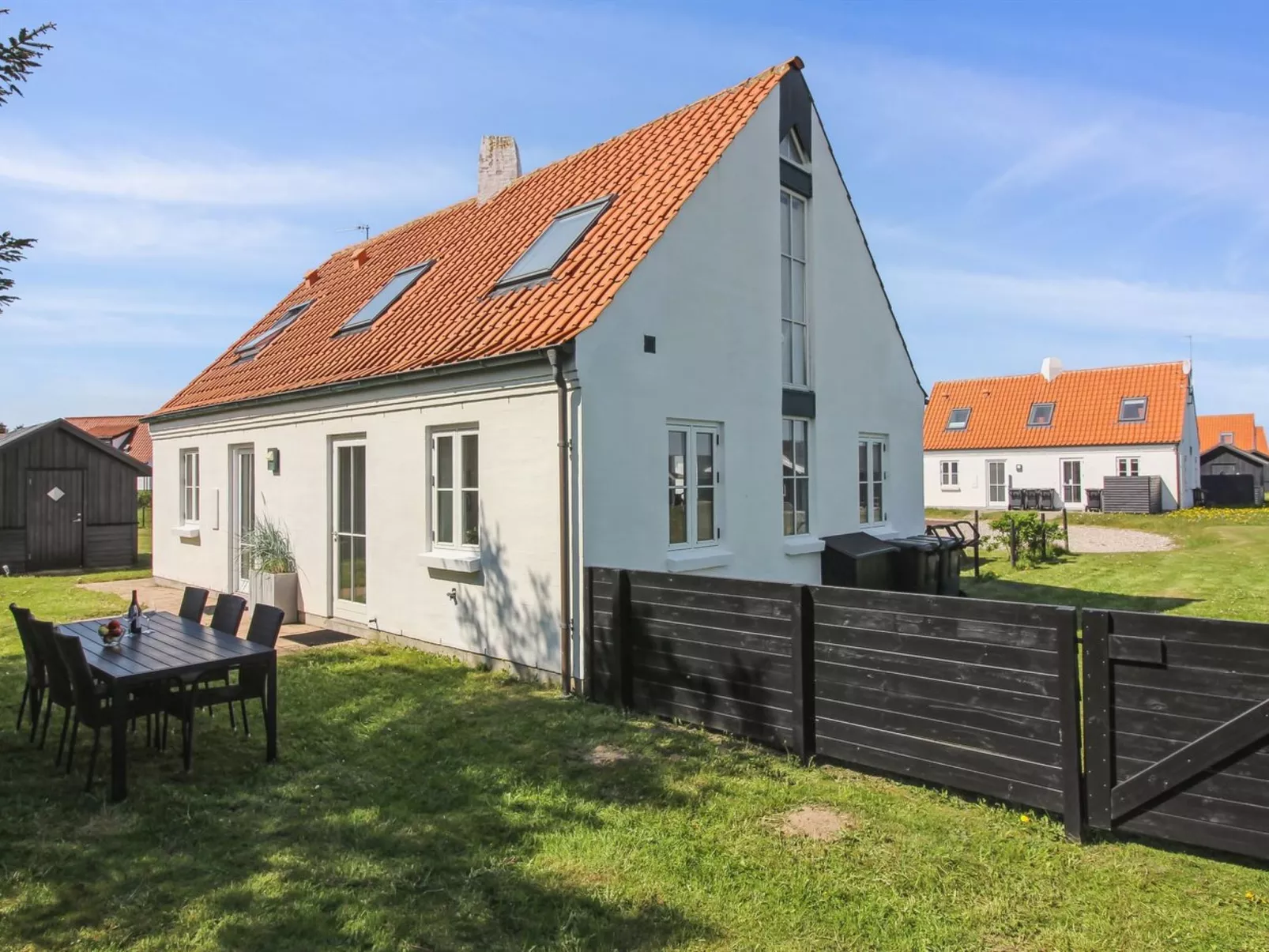 "Sira" - 250m from the sea-Buiten