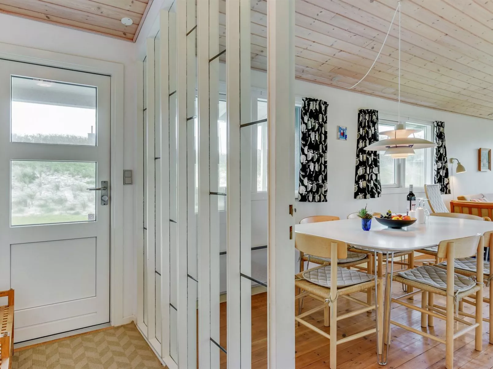 "Galena" - 100m from the sea-Binnen