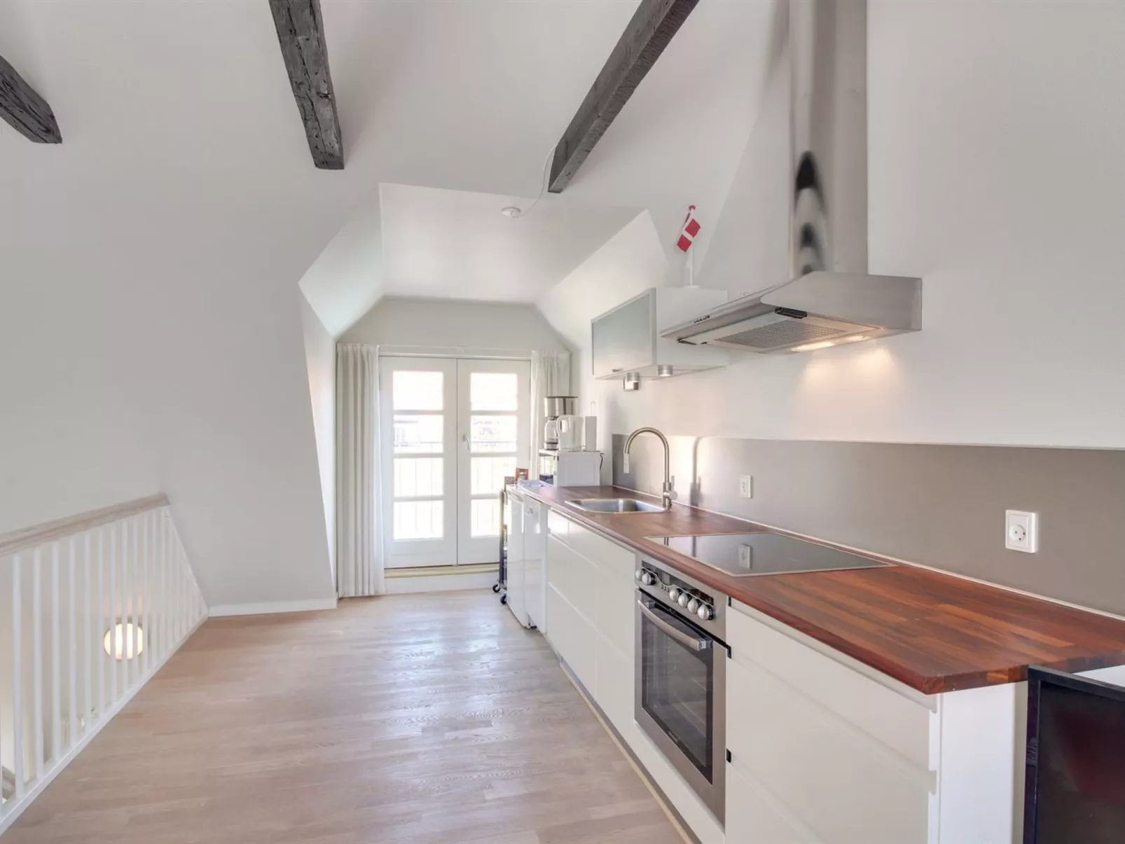 "Gyta" - 500m from the sea-Binnen