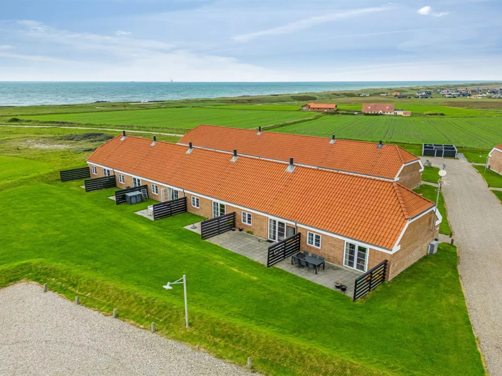 "Smeralda" - 200m from the sea-Buiten