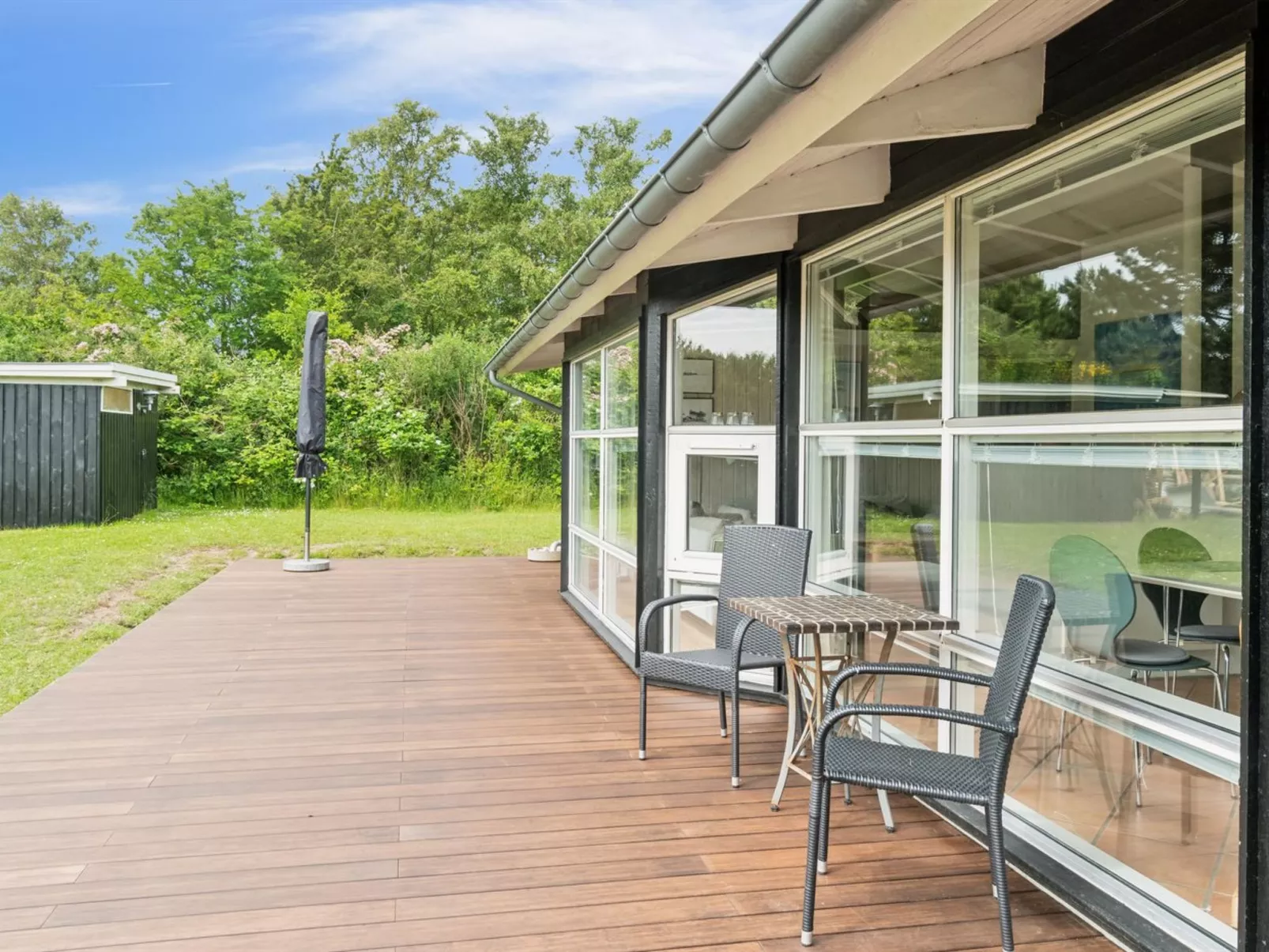 "Arntraud" - 250m from the sea-Buiten