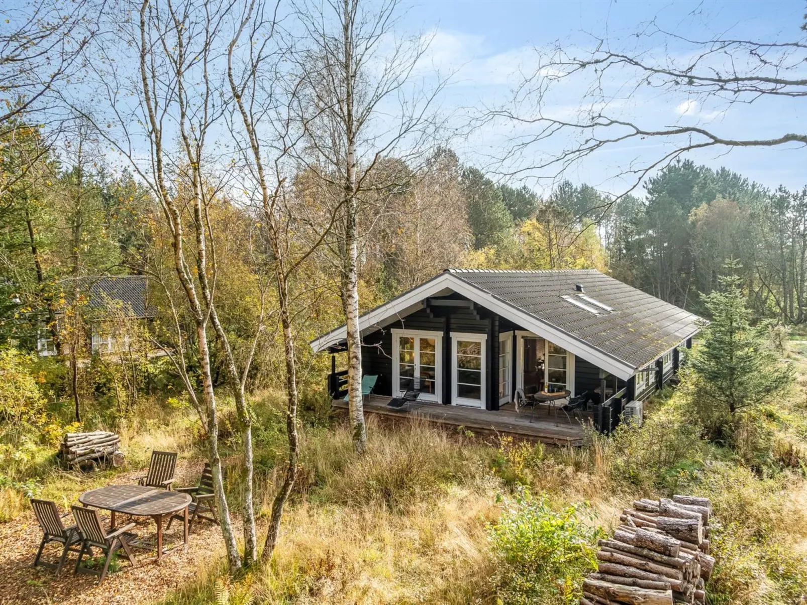 "Tanas" - 2km from the sea-Buiten