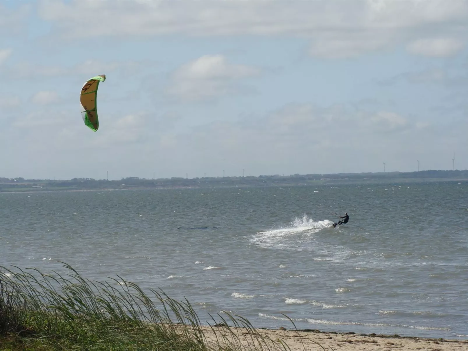 "Brynjolf" - 350m to the fjord-Buiten