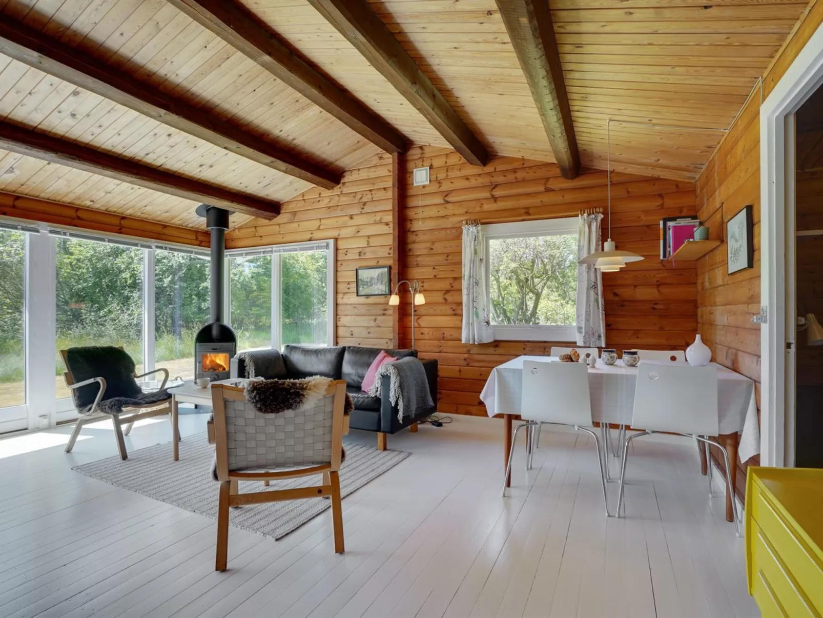 "Tuba" - 600m from the sea-Binnen