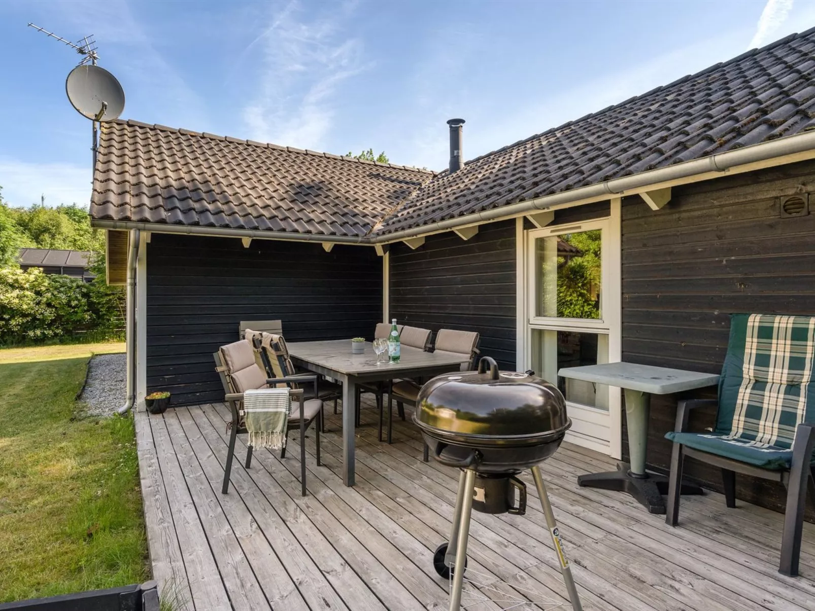 "Elita" - 1.7km from the sea-Buiten