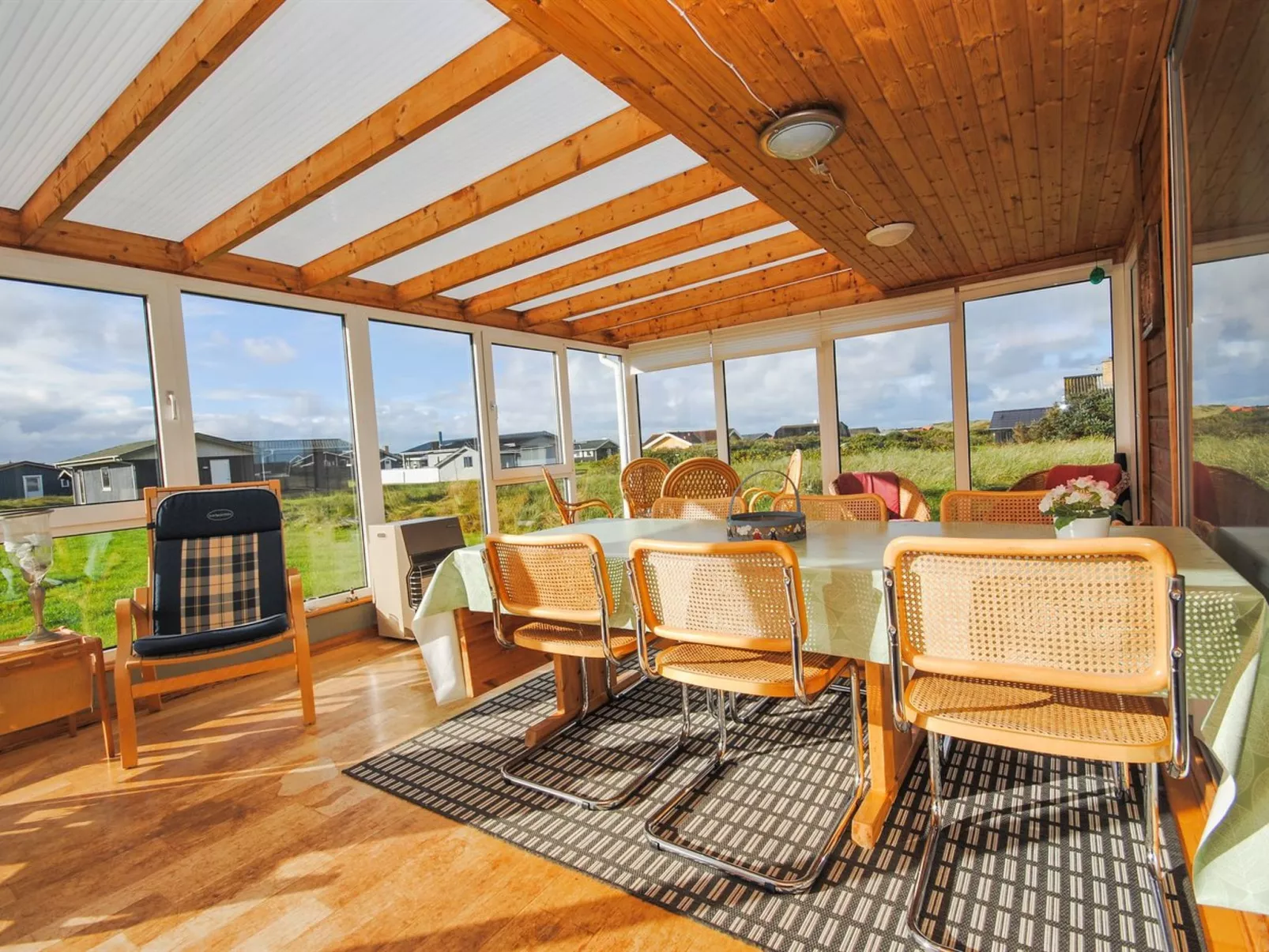 "Gisela" - 250m from the sea-Binnen