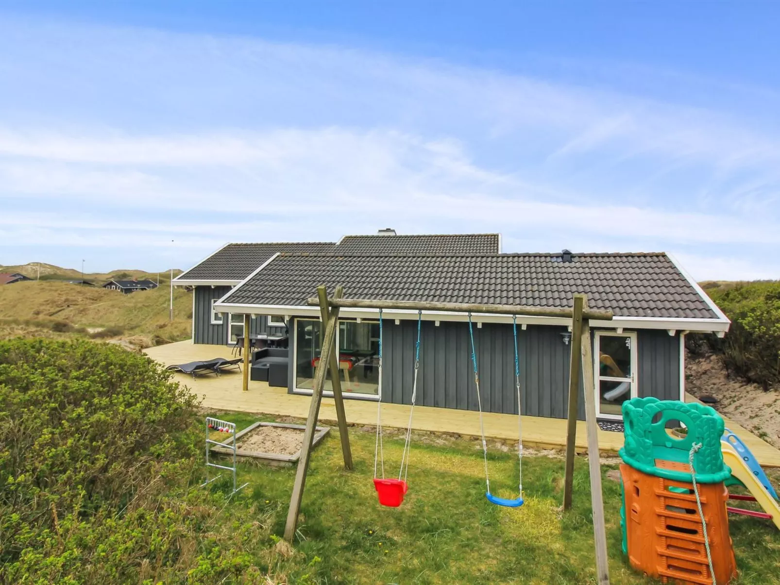 "Romil" - 350m from the sea-Buiten