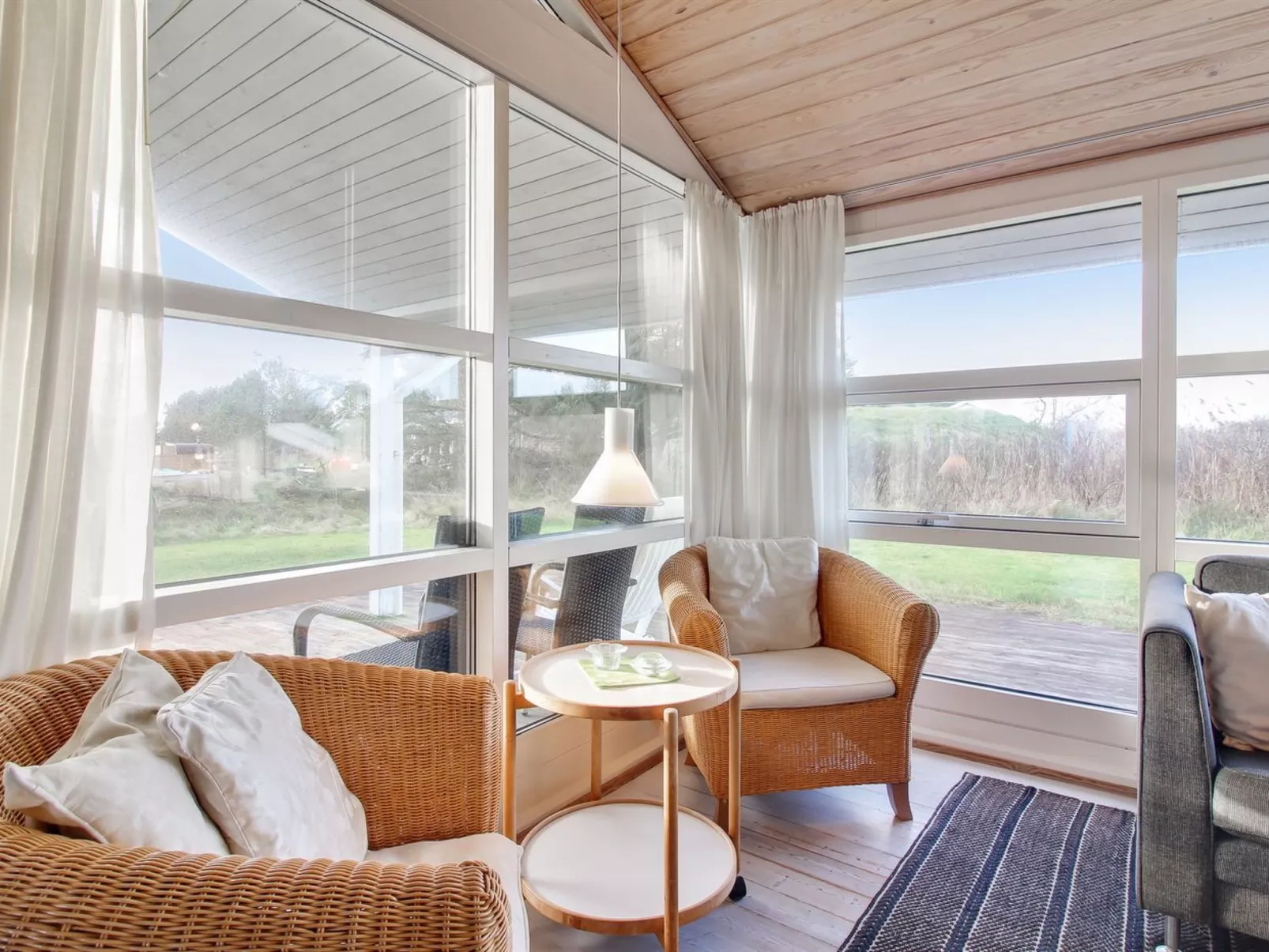 "Gesine" - 900m from the sea-Binnen