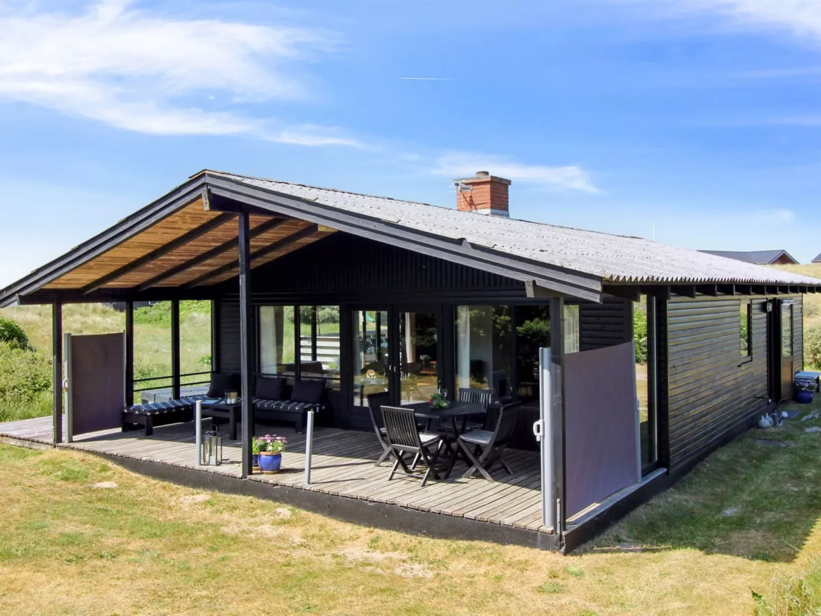 "Tulir" - 300m from the sea-Buiten