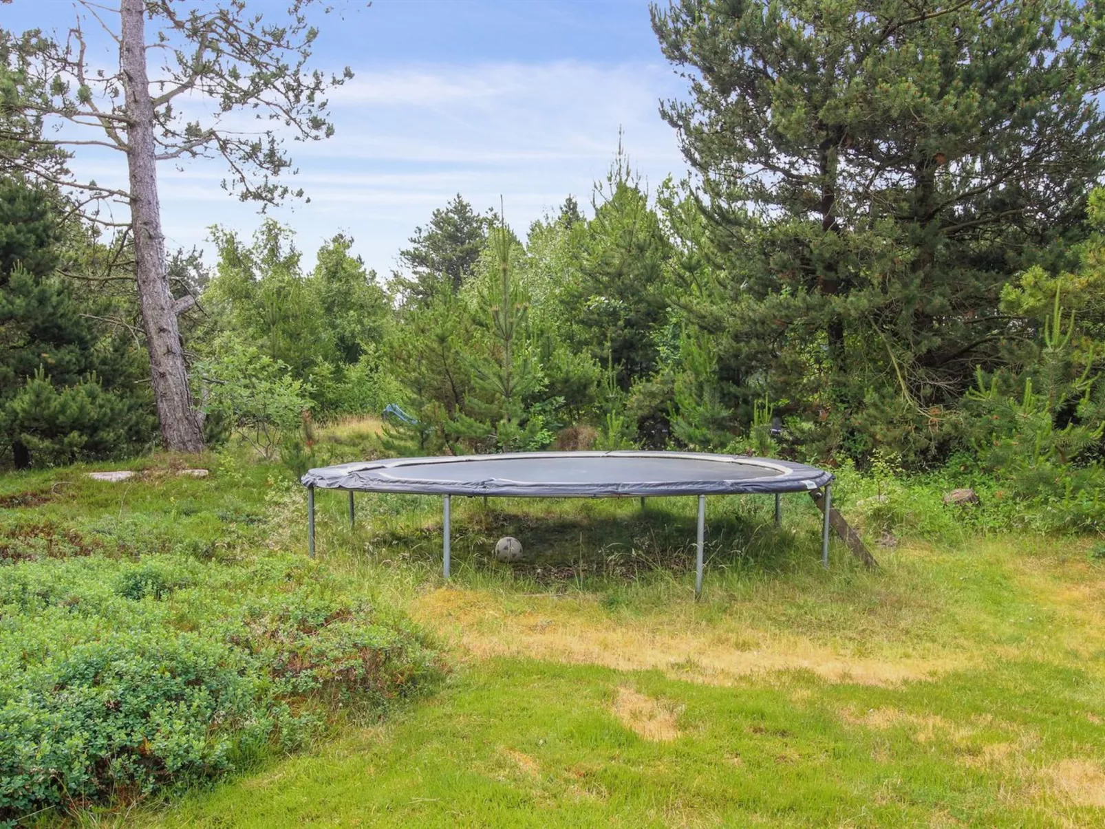 "Vendela" - 2.5km from the sea-Buiten