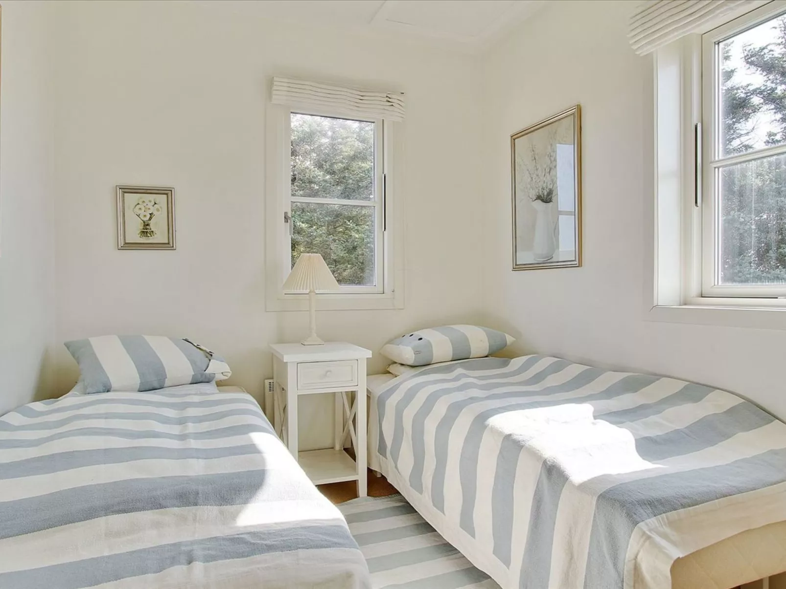 "Hubertine" - 100m to the fjord-Binnen