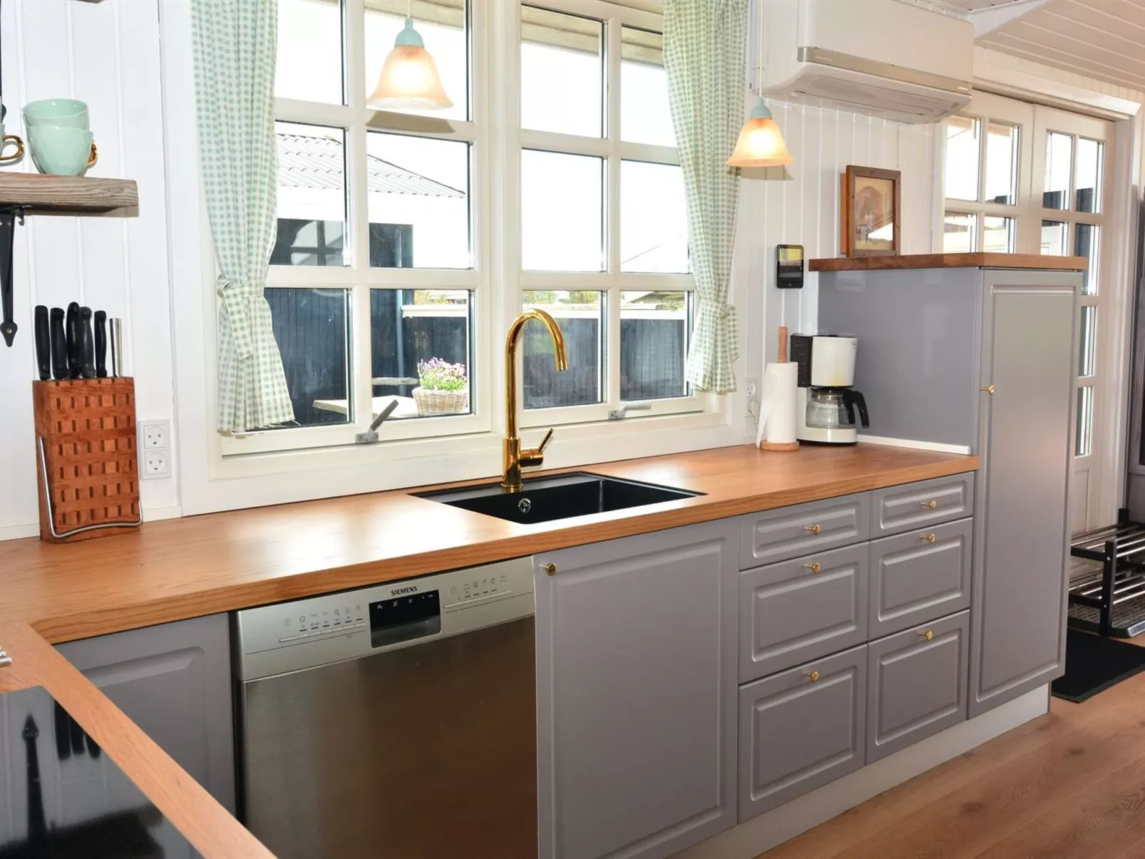 "Halsten" - 551m from the sea-Binnen