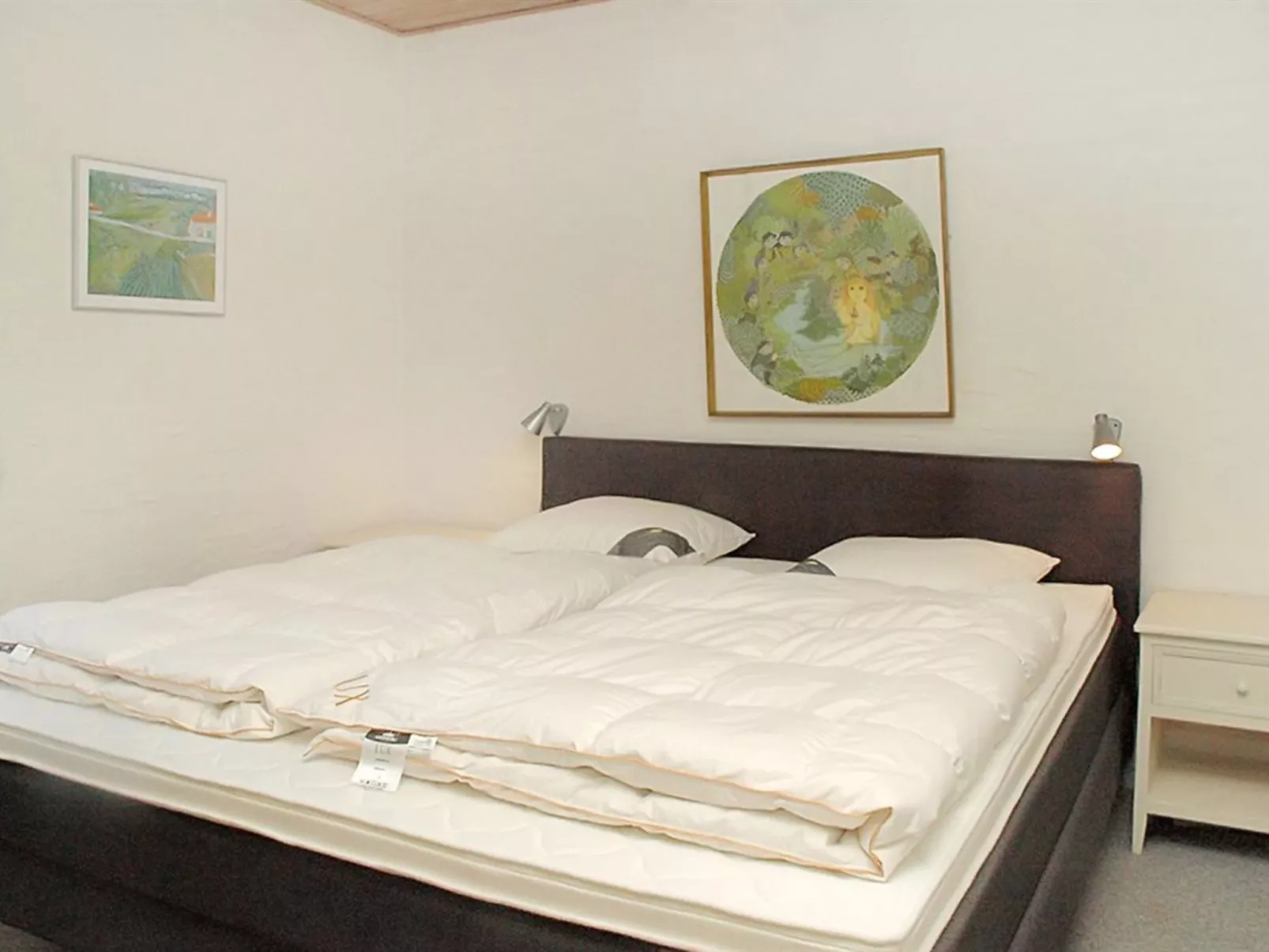 "Zuzan" - 500m from the sea-Binnen