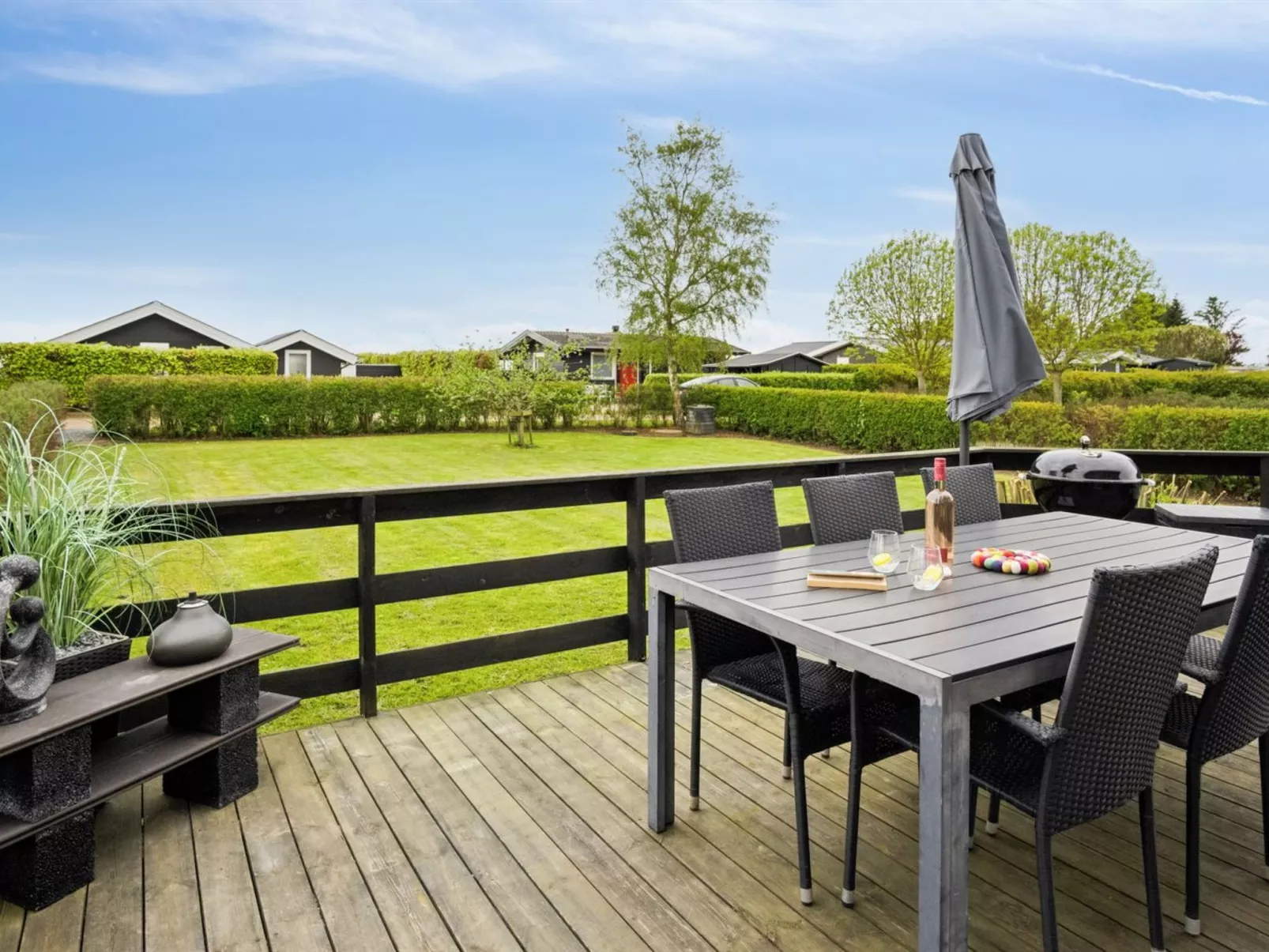 "Elvina" - 200m from the sea-Buiten