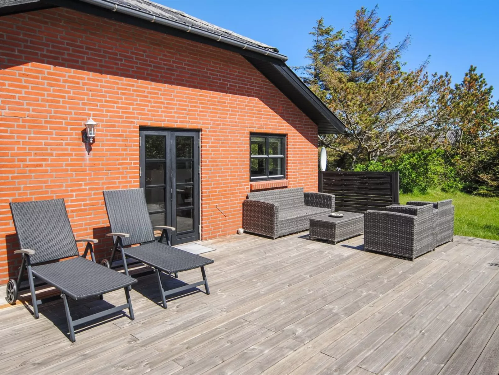 "Duco" - 300m from the sea-Buiten