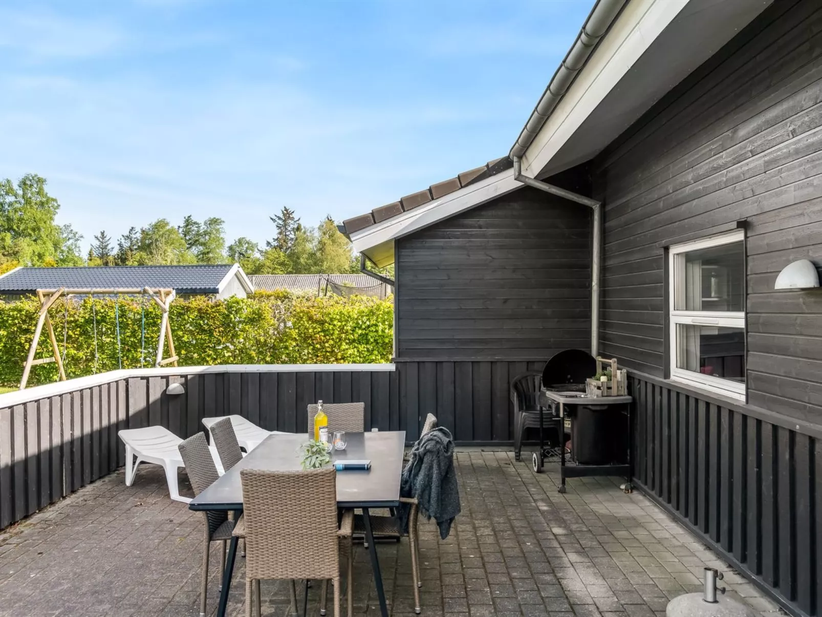 "Karstina" - 1km from the sea-Buiten