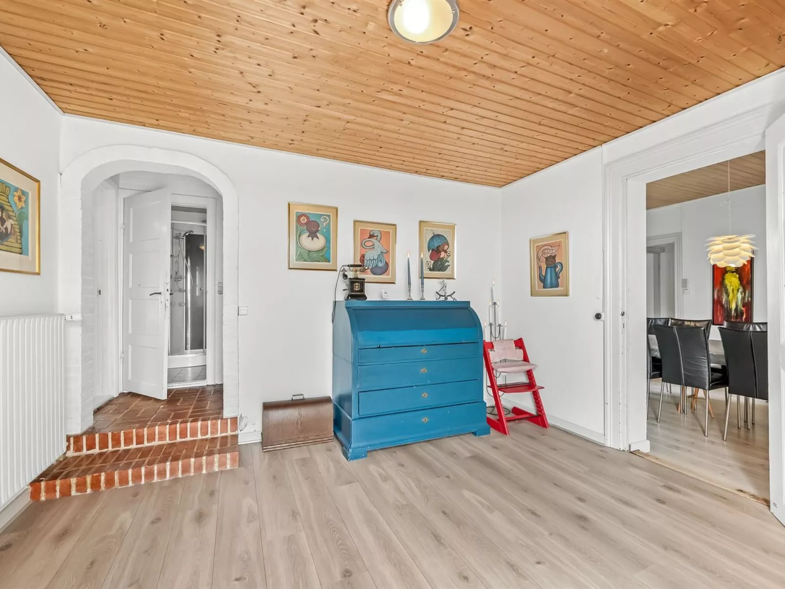 "Urte" -  from the sea-Binnen