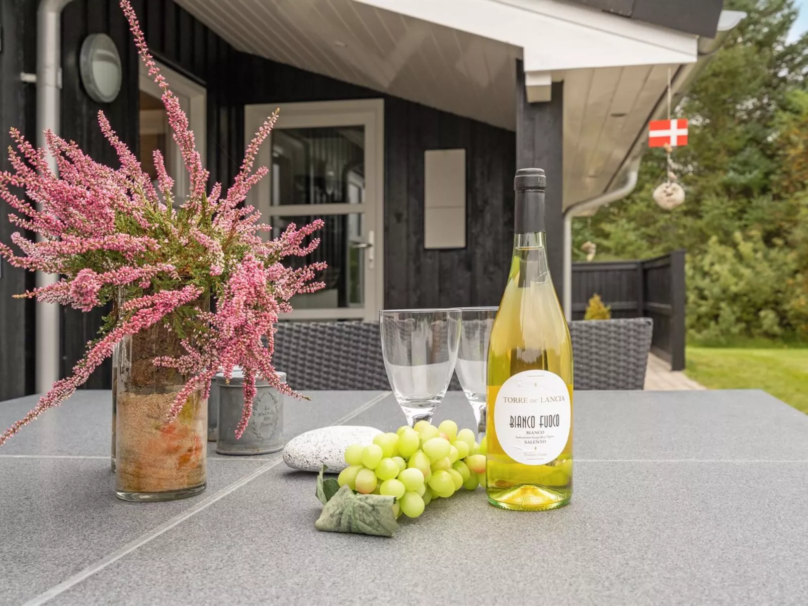 "Frida" - 700m from the sea-Buiten