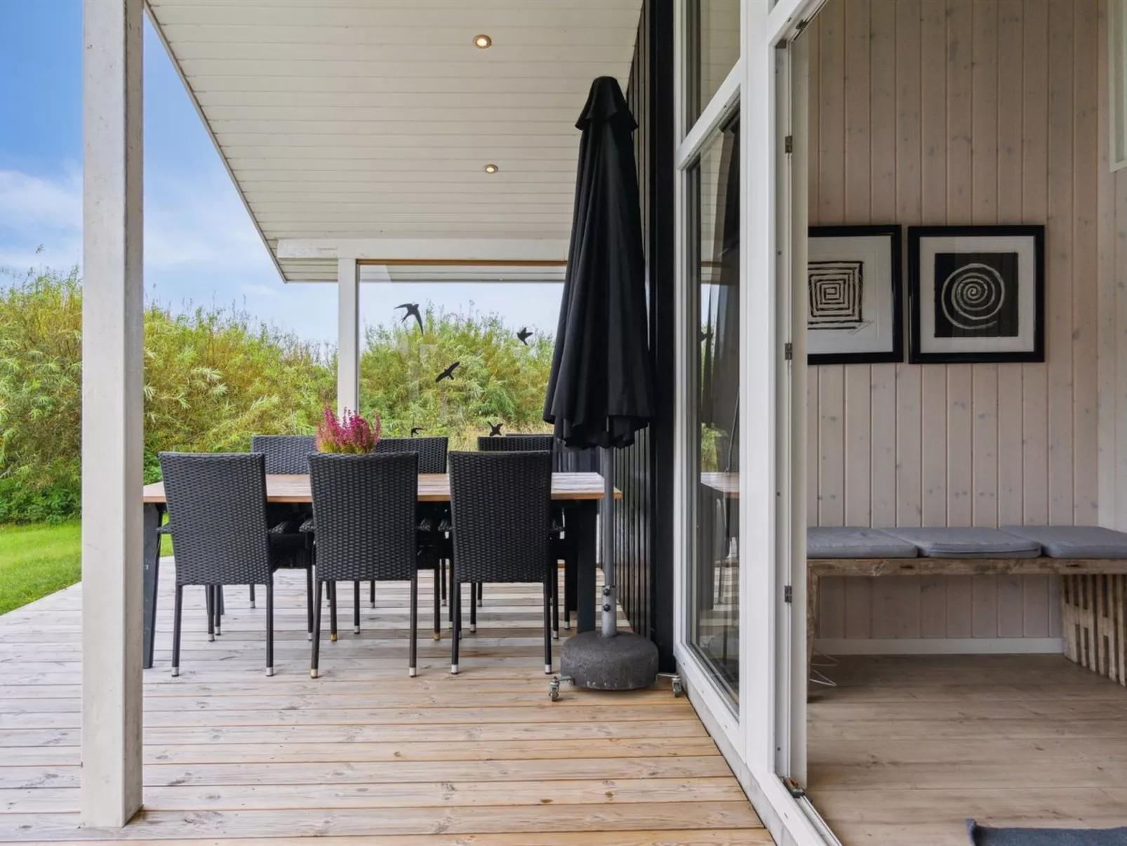 "Herbiorn" - 403m from the sea-Buiten