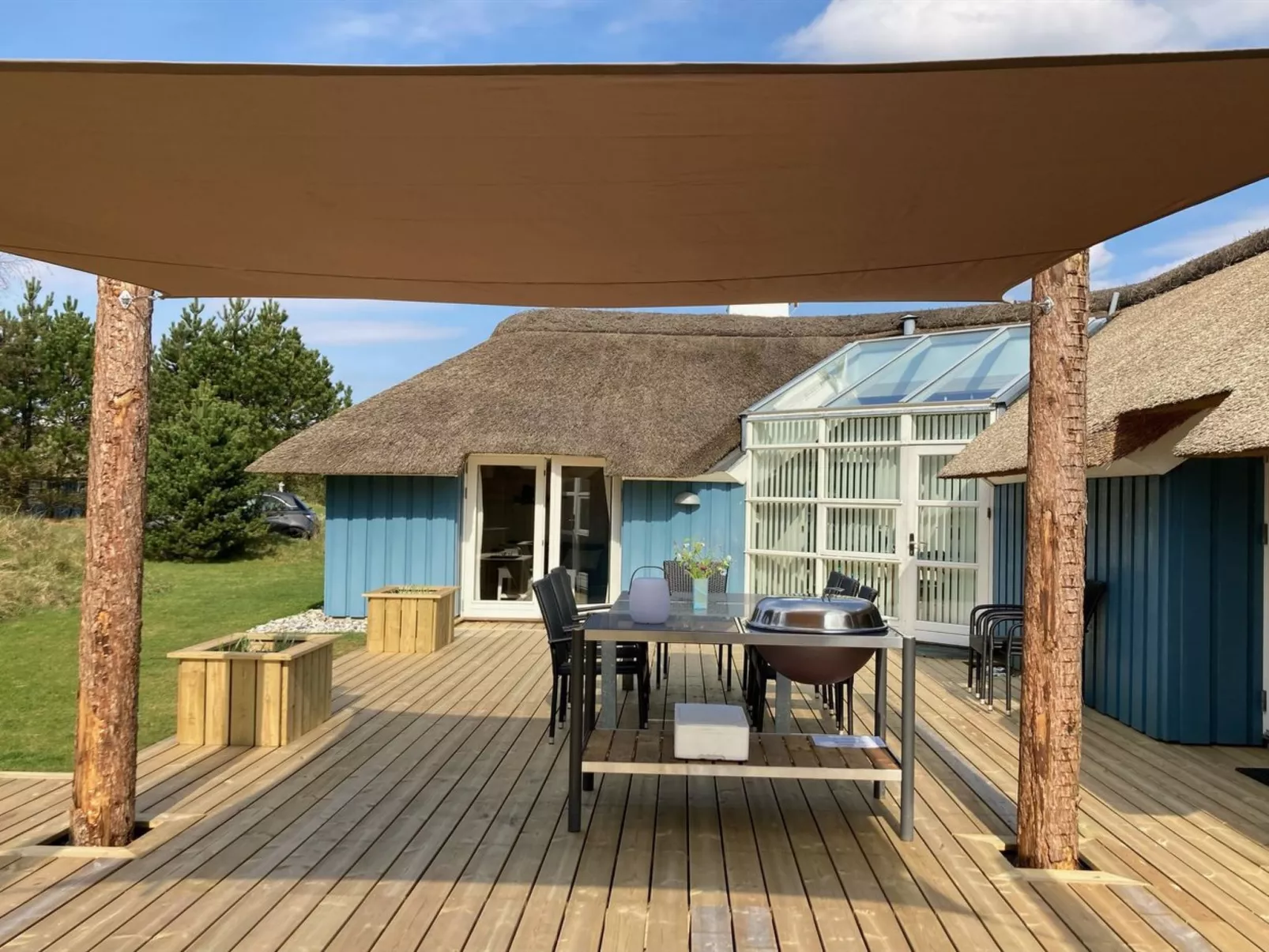 "Kenny" - 1.2km from the sea-Buiten