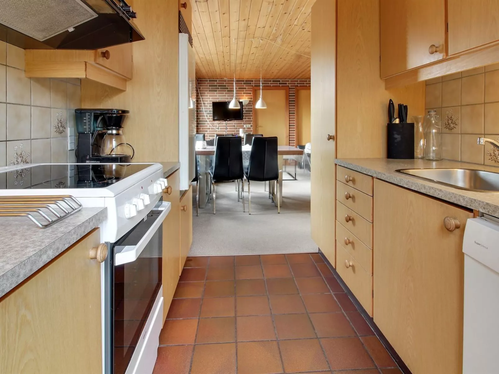 "Andriana" - 600m from the sea-Binnen