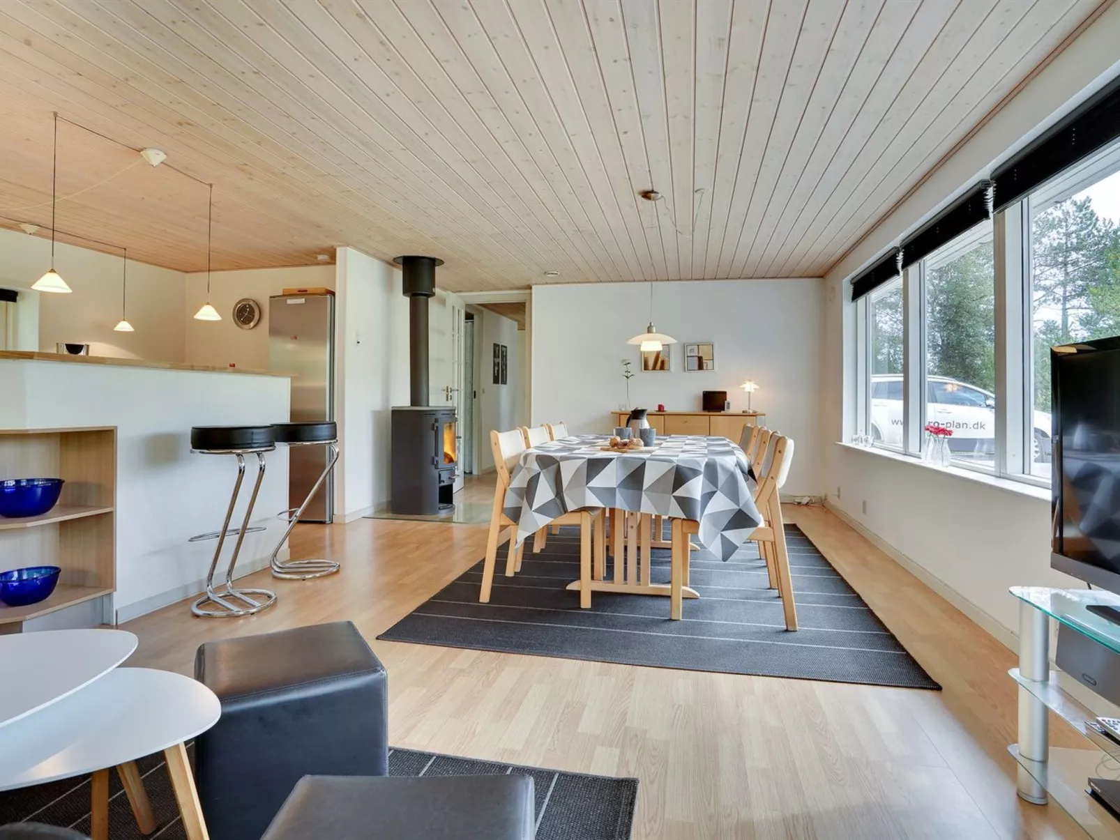 "Micke" - 3.2km from the sea-Binnen