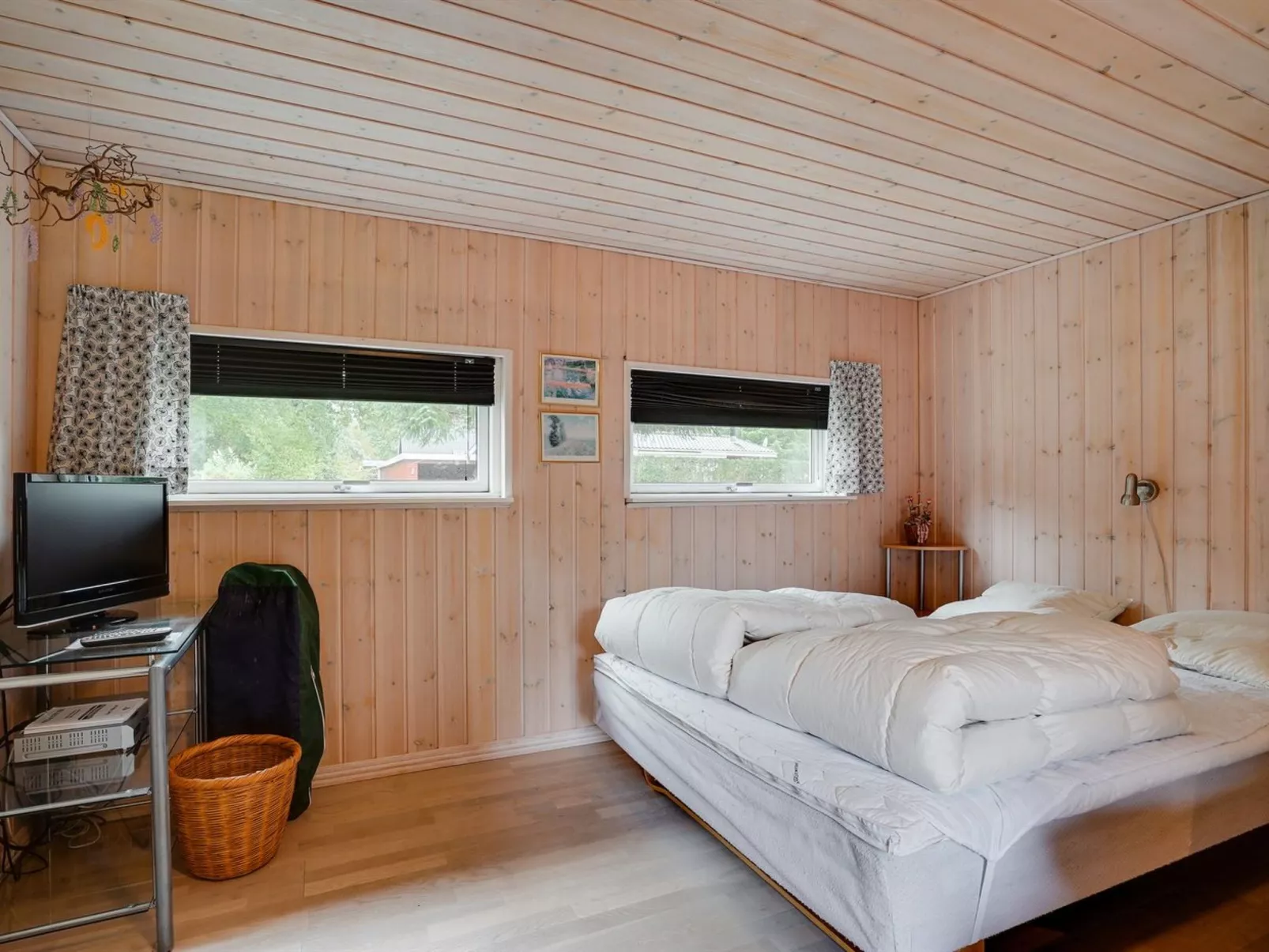 "Hermand" - 700m from the sea-Binnen