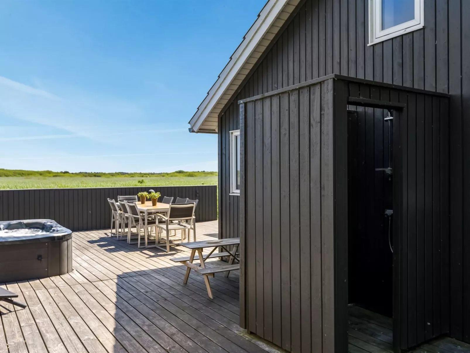 "Jonna" - 700m from the sea-Buiten