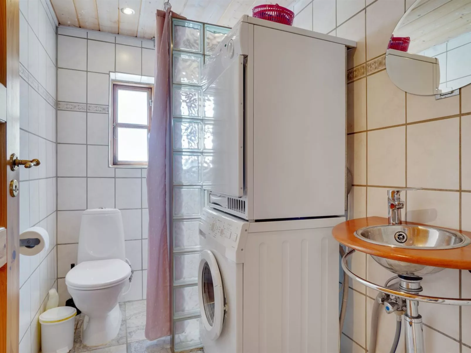 "Hæryst" - 175m from the sea-Binnen