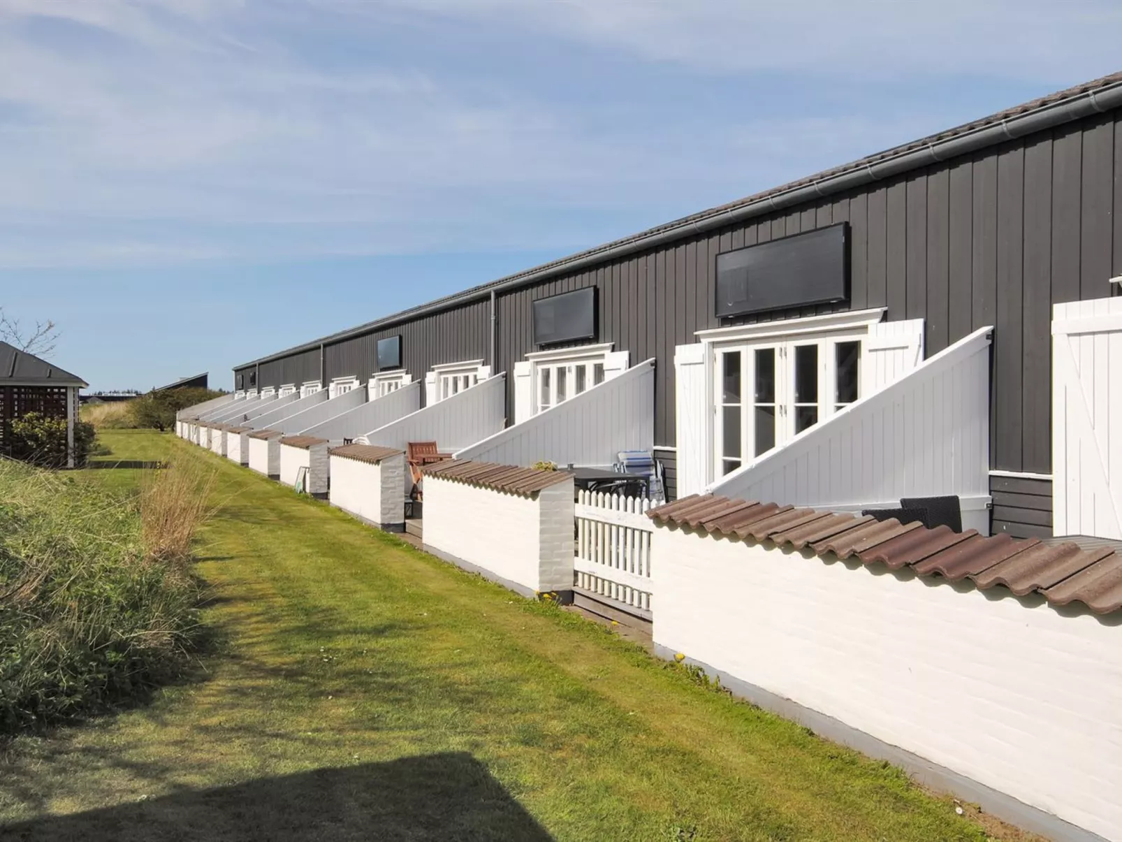 "Dineke" - 200m to the fjord-Buiten