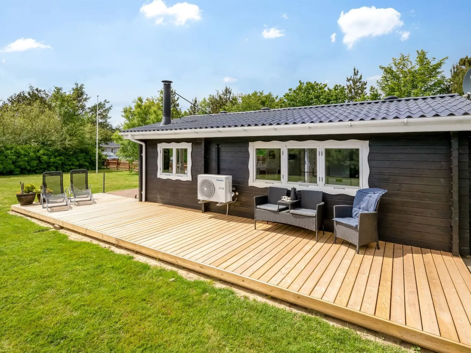 "Staffan" - 200m to the fjord-Buiten