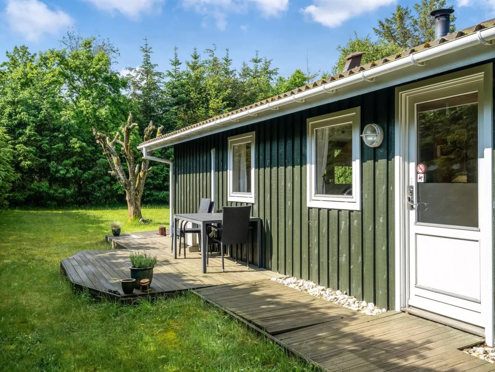 "Myrna" - 300m from the sea-Buiten