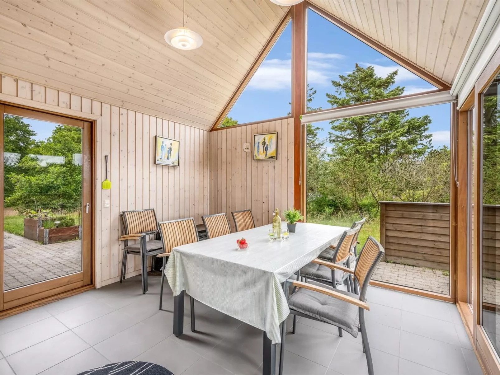 "Martje" - 900m from the sea-Binnen