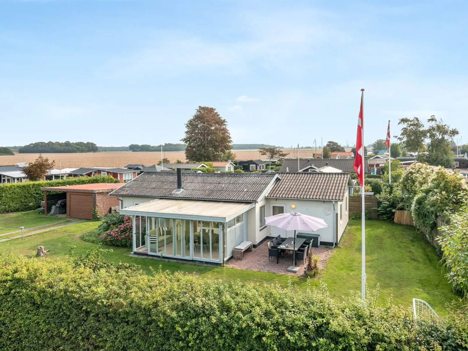 "Hattie" - 100m from the sea-Buiten